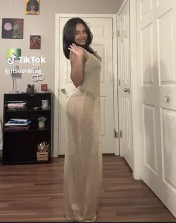 Full leaked Itsauraaaa private onlyfans photo