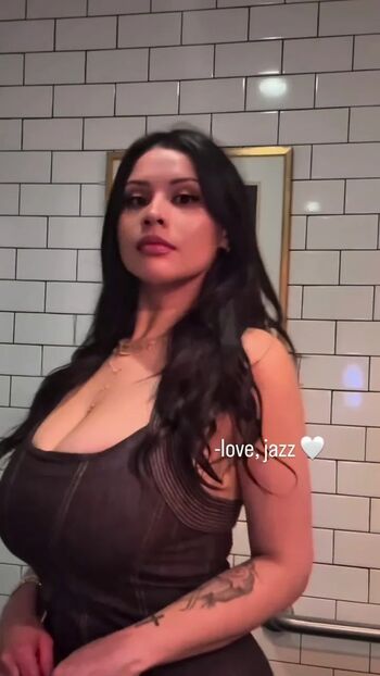 Full leaked Jazzlovescoffee private onlyfans photo