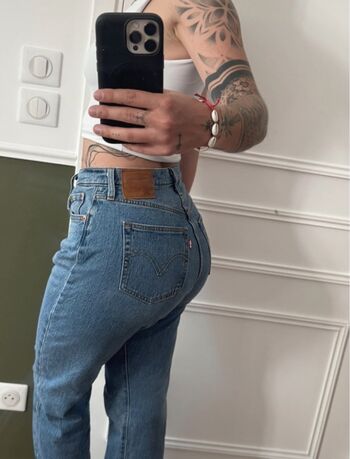 Full leaked Nikly / private onlyfans photo
