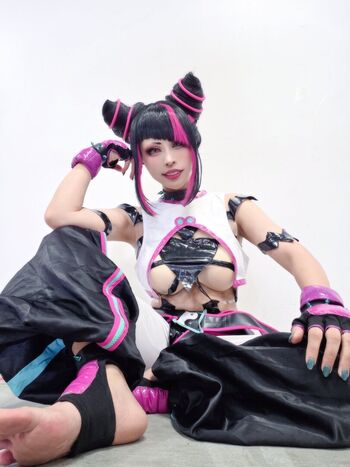 Juri-Han Cosplayers.