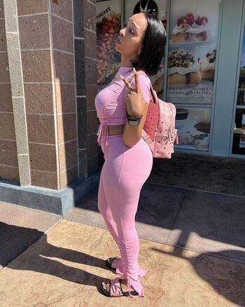 Full leaked K lala private onlyfans photo