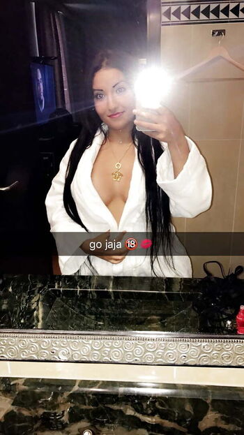 Full leaked Karima la rbz private onlyfans photo