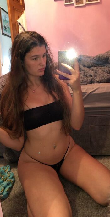 Full leaked Katieexox private onlyfans photo
