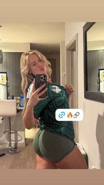 Full leaked Kayla rose private onlyfans photo