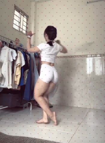 Full leaked Khoai lan private onlyfans photo