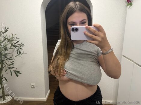 Full leaked Kurvigeleonie private onlyfans photo