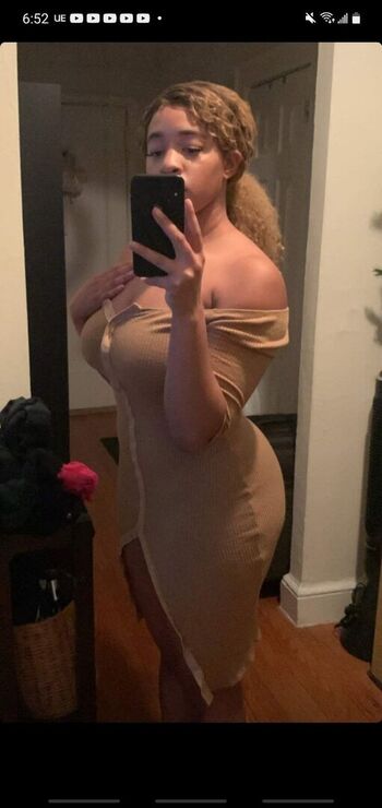Full leaked Kyiaamir private onlyfans photo