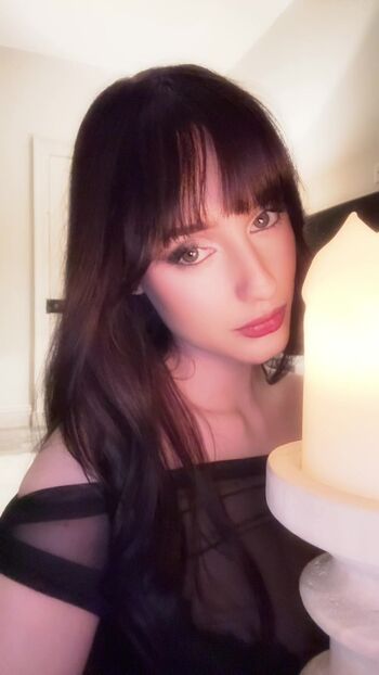 Full leaked Lady hennie faye private onlyfans photo