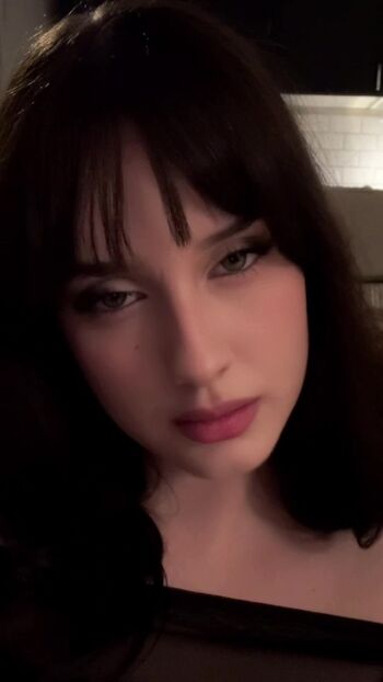 Full leaked Lady hennie faye private onlyfans photo