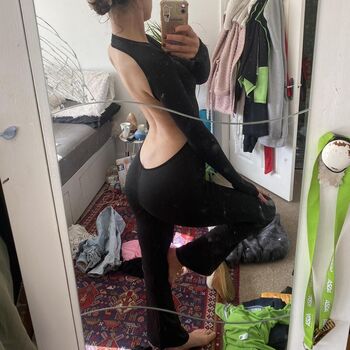 Full leaked Laura wilshaw private onlyfans photo