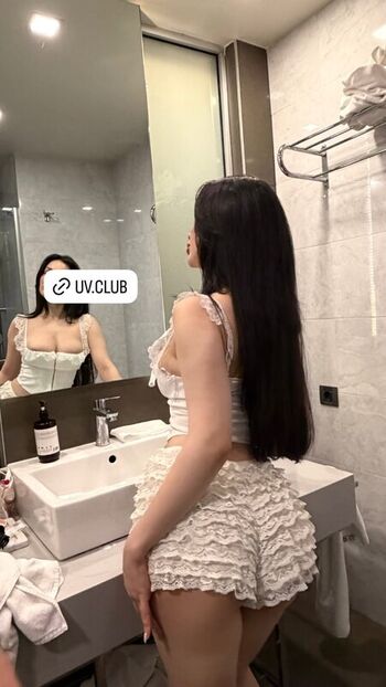 Full leaked Layda trkstn private onlyfans photo