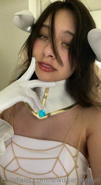 Full leaked Lewdgamermel private onlyfans photo