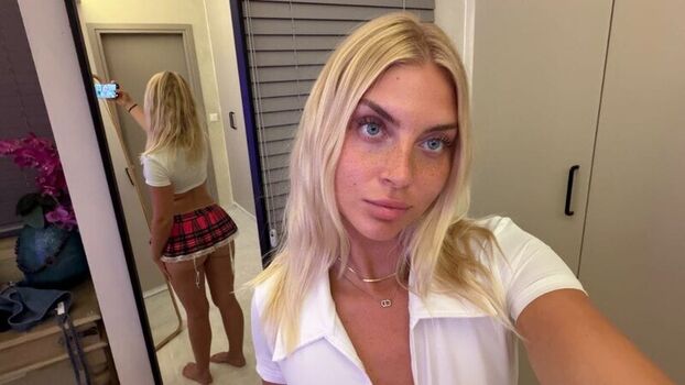 Full leaked Lia engel private onlyfans photo