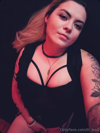 Full leaked Lil lexi private onlyfans photo