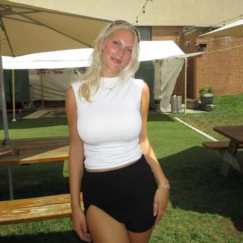 Full leaked Lilkassb private onlyfans photo