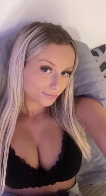 Full leaked Linn prusky moss private onlyfans photo