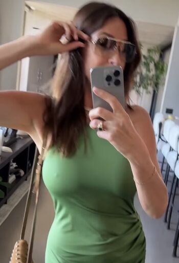 Lisa Snowdon