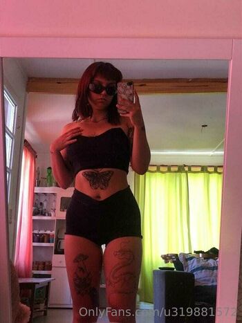 Full leaked Lola deinnn private onlyfans photo