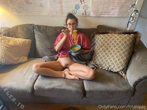 Full leaked Lolahippy private onlyfans photo