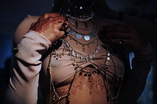Full leaked Loreenofficial private onlyfans photo
