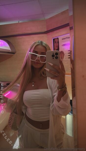 Full leaked Louryamory page private onlyfans photo