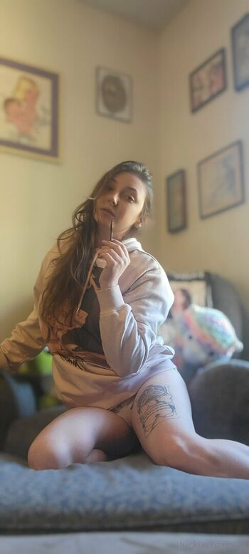 Full leaked Luckicharmed page private onlyfans photo