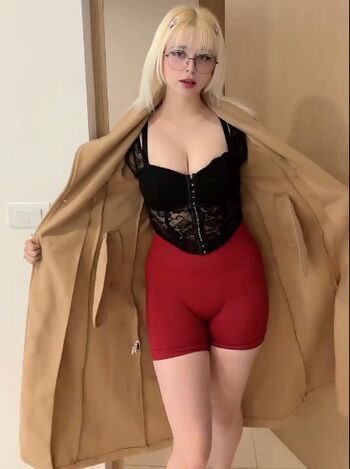 Full leaked Lulys private onlyfans photo