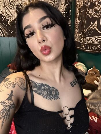 Full leaked Lunalove private onlyfans photo
