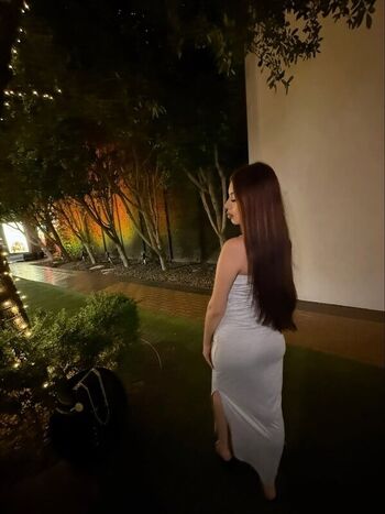 Full leaked Lunapalacios private onlyfans photo