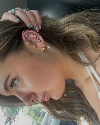 Full leaked Madiiii rose private onlyfans photo