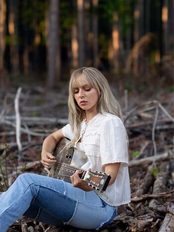 Madilyn Bailey