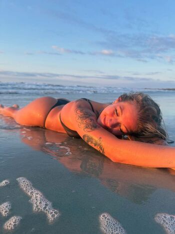 Full leaked Madsionr madison rogers private onlyfans photo
