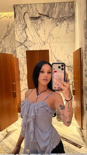 Full leaked Maggie lindemann private onlyfans photo