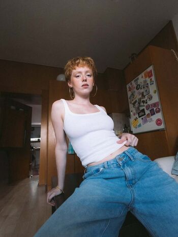 mai_buzzcut