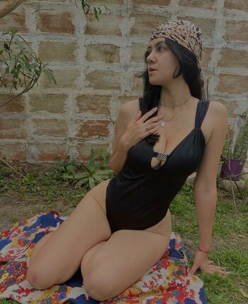 Full leaked Mar decurnex private onlyfans photo