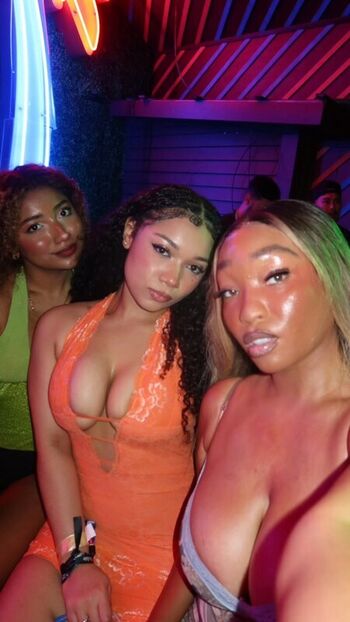 Full leaked Mariiiisel private onlyfans photo