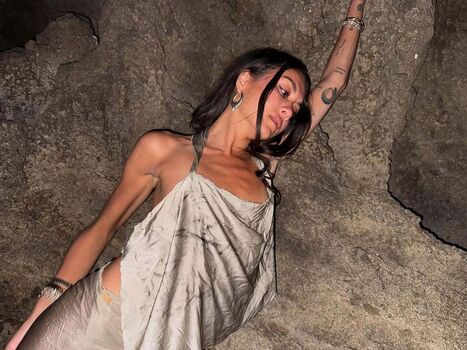 Full leaked Meg delacy page private onlyfans photo