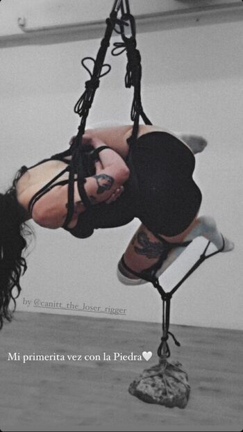 Full leaked Miavonfox private onlyfans photo