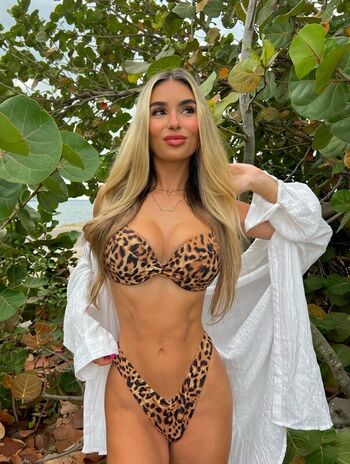 Full leaked Midnight cami private onlyfans photo