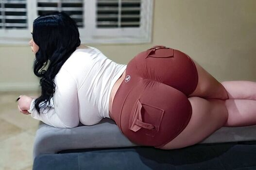 Full leaked Milahromanov private onlyfans photo