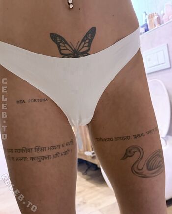 Full leaked Missmalou page private onlyfans photo