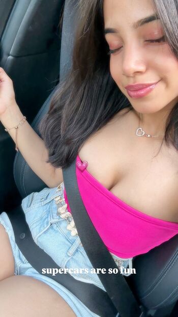 Full leaked Muskan karia private onlyfans photo