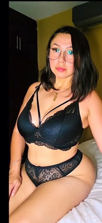 Full leaked Namaybusocg private onlyfans photo