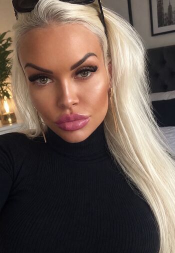 Full leaked Nicol minarova private onlyfans photo
