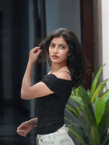 Full leaked Niharika private onlyfans photo