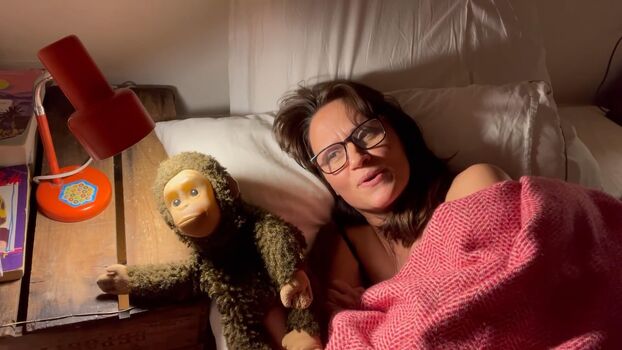 Nina Conti