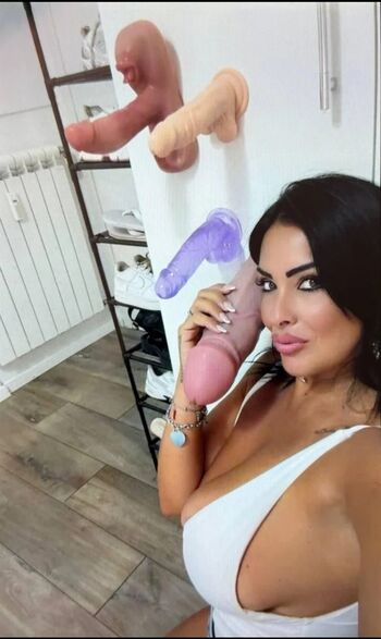 Full leaked Noemirasetti private onlyfans photo
