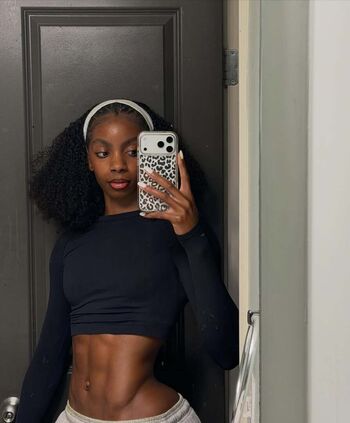 Nyla Davis