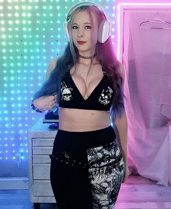 Full leaked Onerandomdolly private onlyfans photo