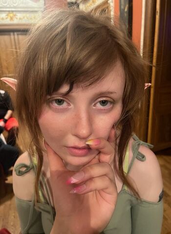 Full leaked Prnpixie private onlyfans photo
